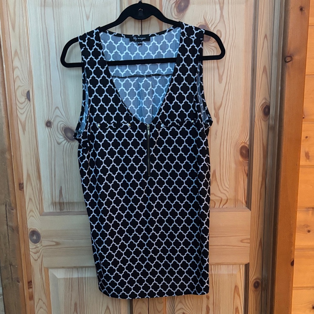 Black & White Pattern Sleeveless Tank Top